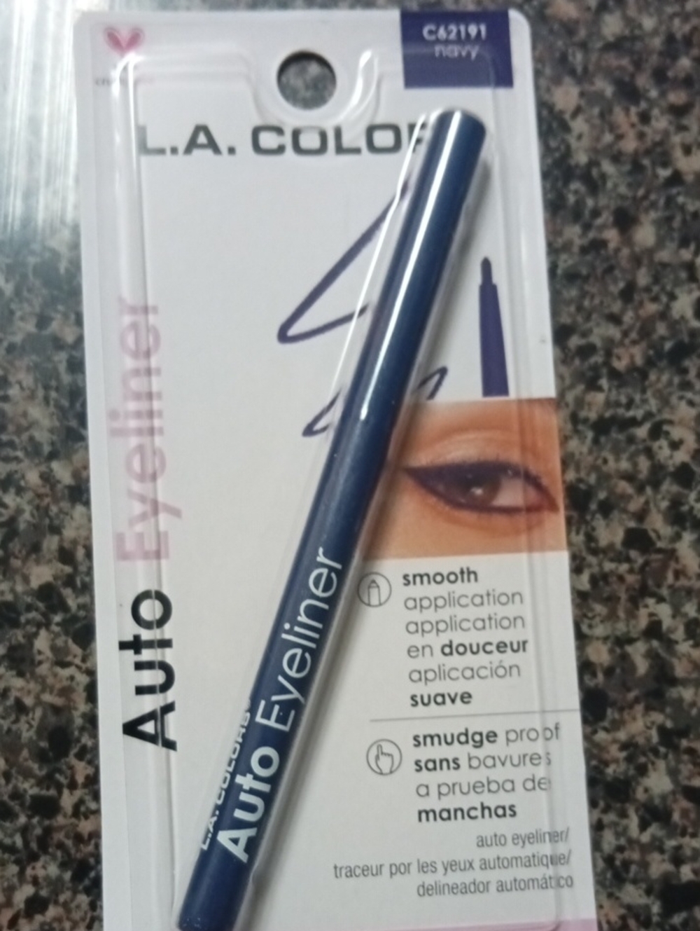 L.A. Colors Auto Eyeliner - Navy